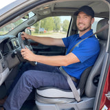 Kierowca ciężarówki siedzi na Gravity Seat